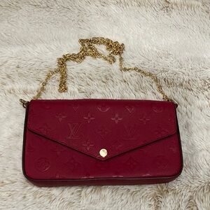 Cute burgundy bag